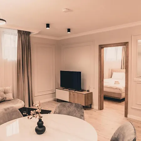 One-bedroom With Free Parking In Zorilor *