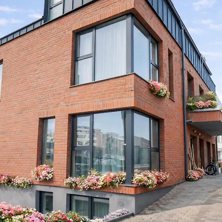 Apartment Refined One-bedroom By Cometei Residence, Quiet Area *