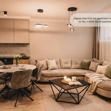 Апартаменты One-bedroom With Free Parking In Zorilor Клуж-Напока