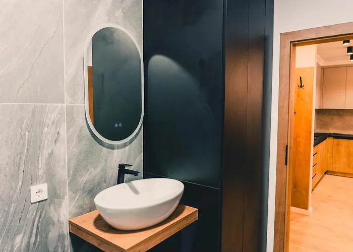 Refined One-bedroom By Cometei Residence, Quiet Area Apartamento Cluj-Napoca